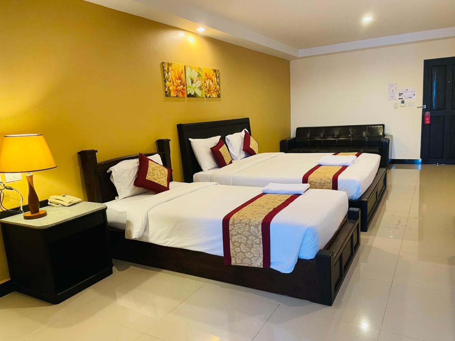 The Grand Day Night Hotell Pattaya Eksteriør bilde