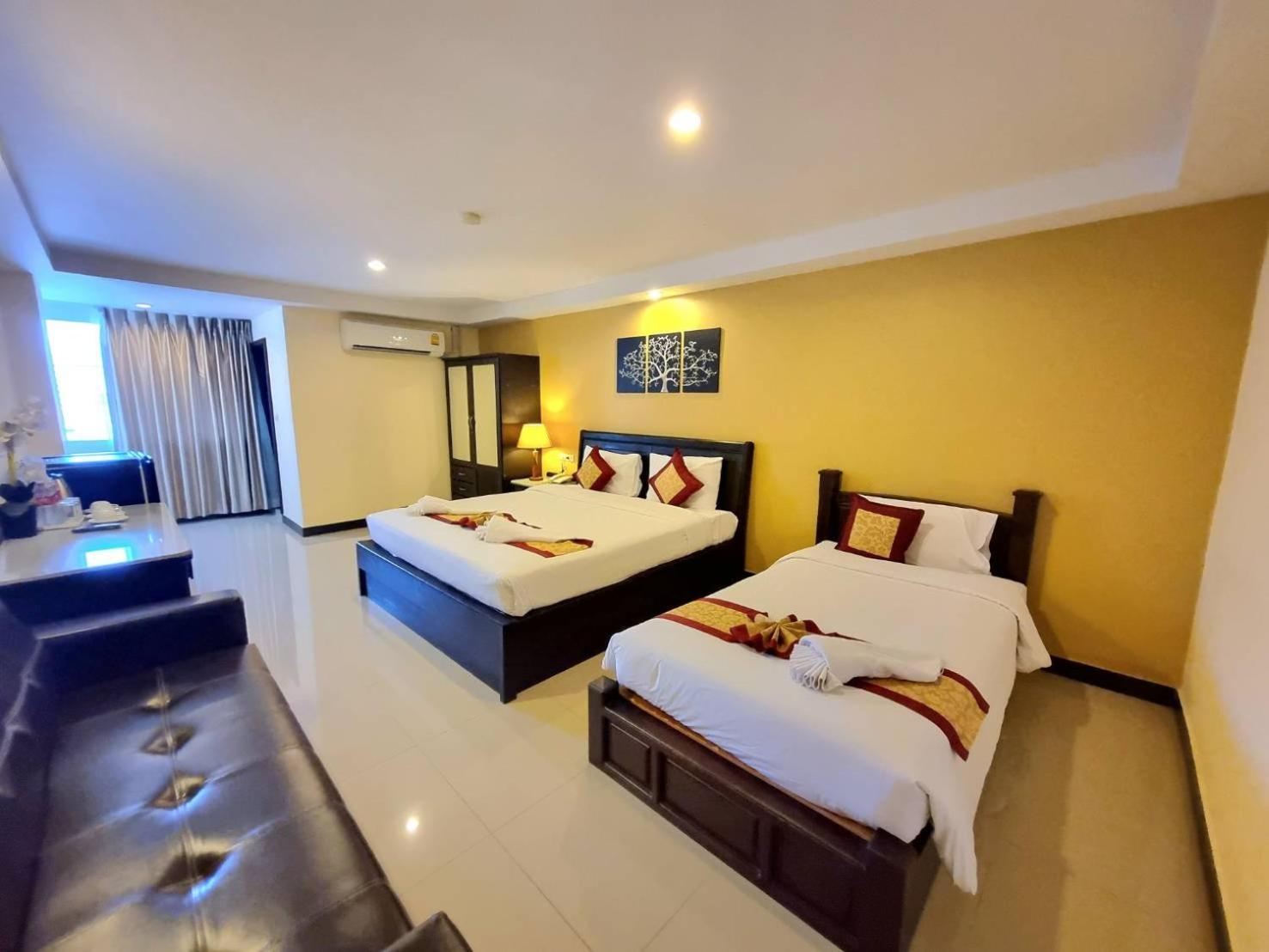 The Grand Day Night Hotell Pattaya Eksteriør bilde